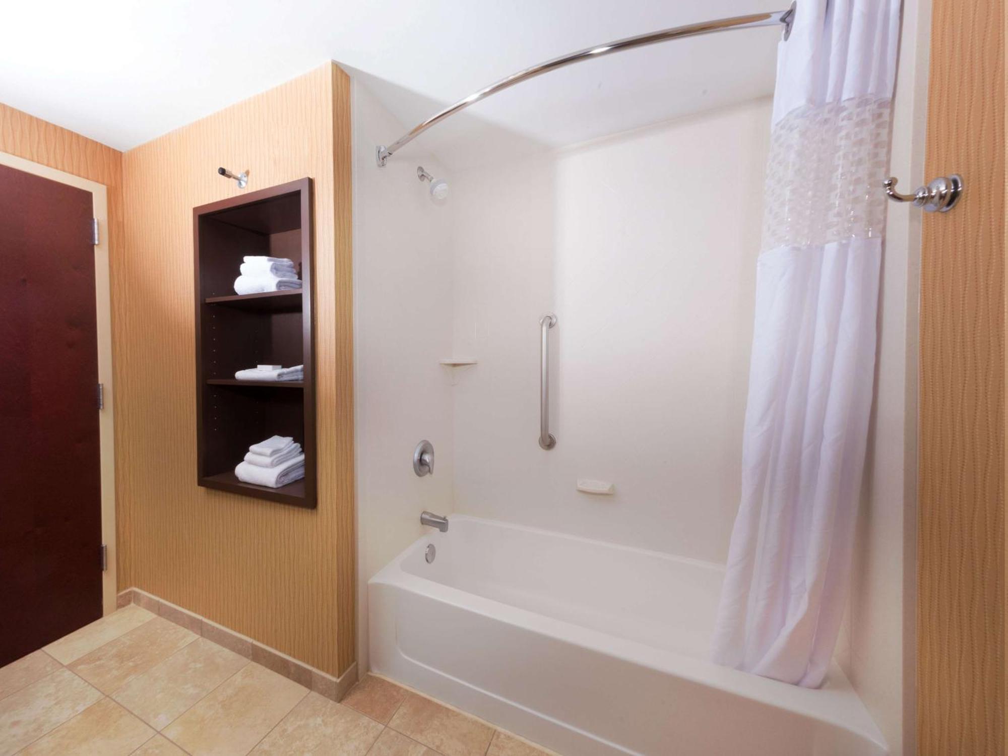 Hampton Inn And Suites Woodstock, Virginia Ngoại thất bức ảnh
