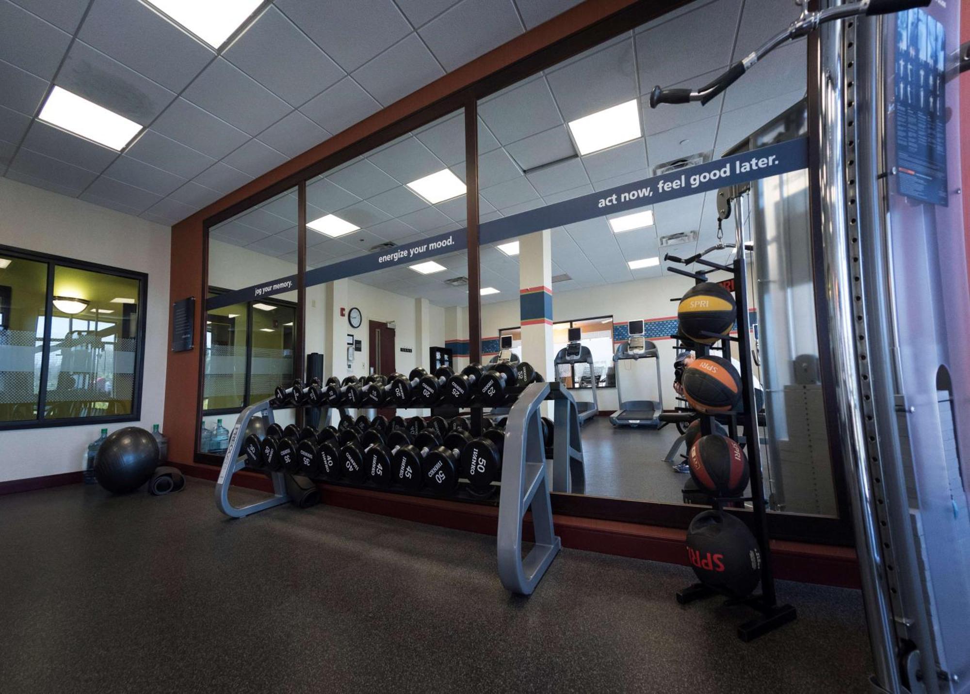 Hampton Inn And Suites Woodstock, Virginia Ngoại thất bức ảnh