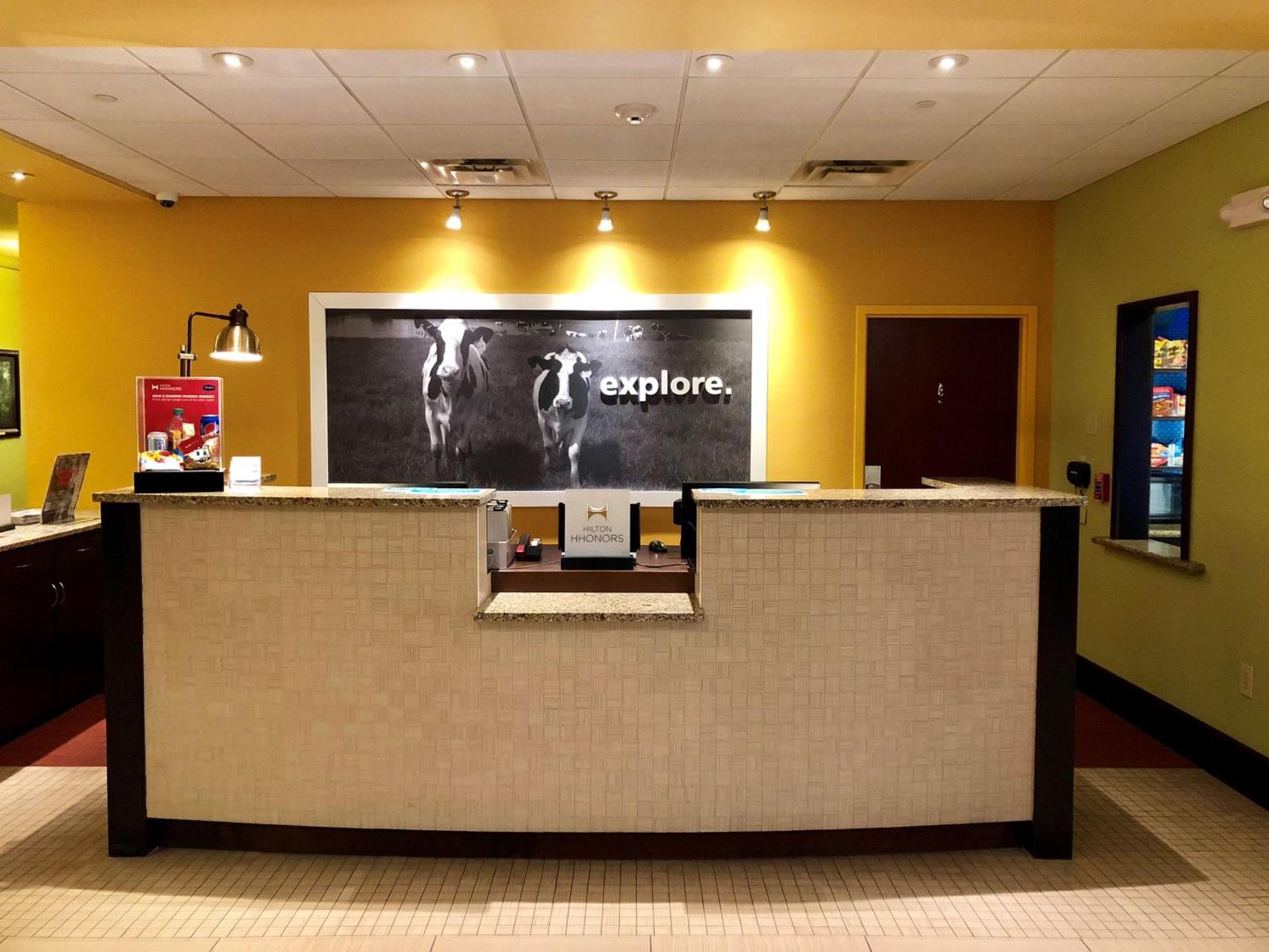 Hampton Inn And Suites Woodstock, Virginia Ngoại thất bức ảnh